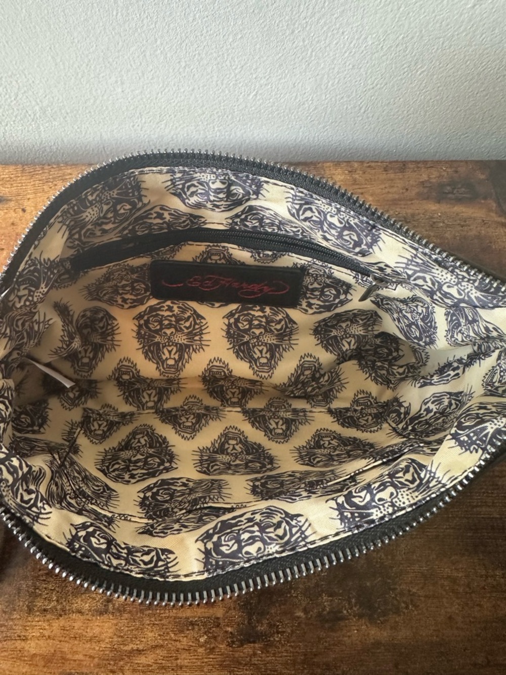Ed Hardy Straw Shoulder / Crossbody Bag Black Trim & Multicolor Tattoo Print NWT - Picture 8 of 8